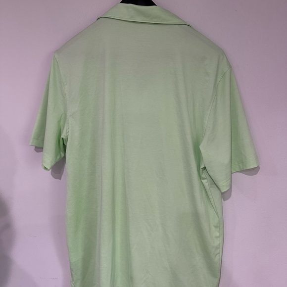 Vineyard vine, performance, medium, green, Great condition. - Picture 3 of 3